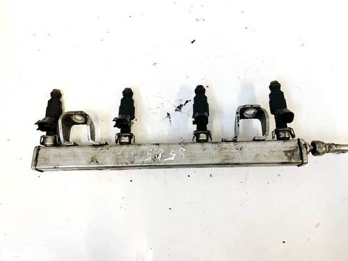 Used Injection rail Injection rail FORD MONDEO III (B5Y) 1.8 16V (110 hp) 35354078 35354078