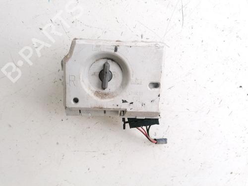 Used Lamp holder Lamp holder 35598517 35598517
