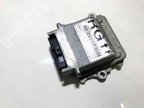 Used ECU airbags ECU airbags CHRYSLER VOYAGER IV (RG, RS) 2.5 CRD (141 hp) 33511989 33511989