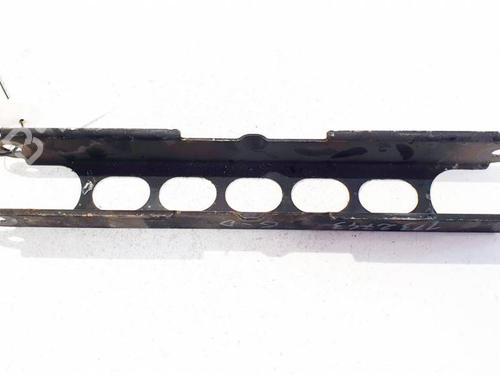 Used Right rear suspension arm Right rear suspension arm 37064511 37064511