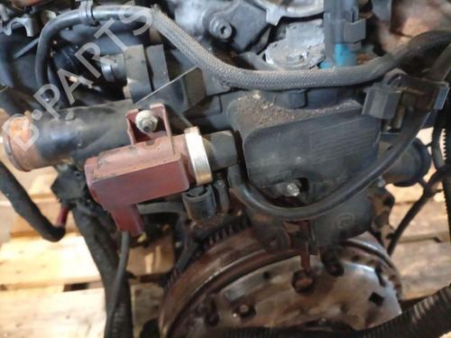 Used Thermostat housing Thermostat housing VOLVO V50 (545) 2.0 D (136 hp) 39701671 39701671