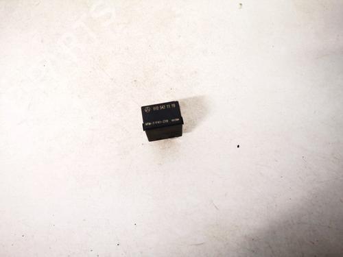 Used Electronic sensor Electronic sensor MERCEDES-BENZ R-CLASS (W251, V251) R 320 CDI 4-matic (251.022, 251.122) (224 hp) 32879718 32879718