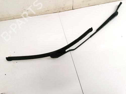 Used Front windshield wiper arm Front windshield wiper arm VW GOLF IV (1J1) 1.4 16V (75 hp) 32890813 32890813