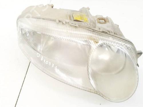 Optica direita Optica direita ALFA ROMEO 147 (937_) 1.9 JTD 16V (937.AXG1B, 937.BXG1B) (140 hp) 35113788 35113788
