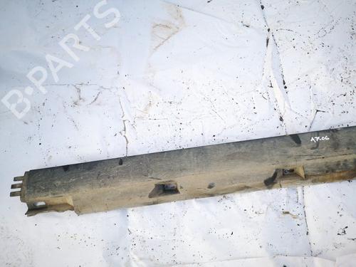 Faldon derecho Faldon derecho VW PASSAT B6 (3C2) 1.9 TDI (105 hp) 35480877 35480877
