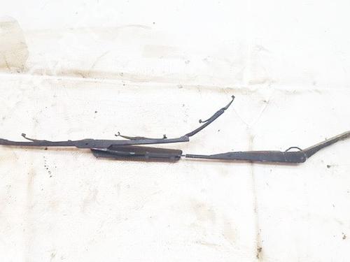 Used Front windshield wiper arm Front windshield wiper arm 38583436 38583436