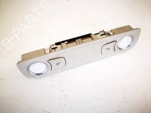 interior-roof-light-audi-q7-4lb-2006-2007-2008-2009-2010-2011-2012-2013-2014-2015-2016-35022072 main image
