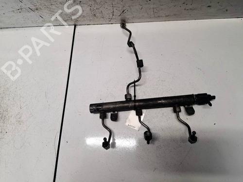 Used Injection rail Injection rail 34756182 34756182