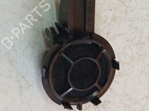 speaker-volvo-v50-545-2003-2004-2005-2006-2007-2008-2009-2010-2011-2012-32533616 main image