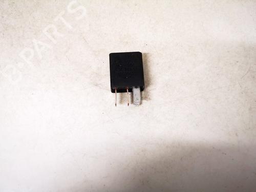 Used Electronic sensor Electronic sensor FIAT DOBLO MPV (119_, 223_) 1.9 D (223AXB1A) (63 hp) 33083040 33083040