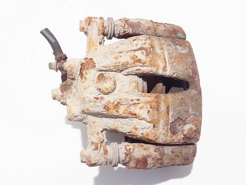 Used Left front brake caliper Left front brake caliper OPEL MERIVA A MPV (X03) 1.6 (E75) (87 hp) 35590442 35590442