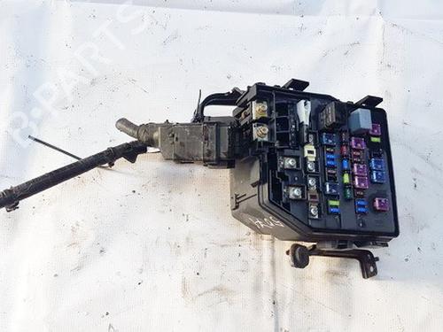 Used Fuse box Fuse box HONDA CR-V III (RE_) 2.2 i-CTDi 4WD (RE6) (140 hp) 33098699 33098699