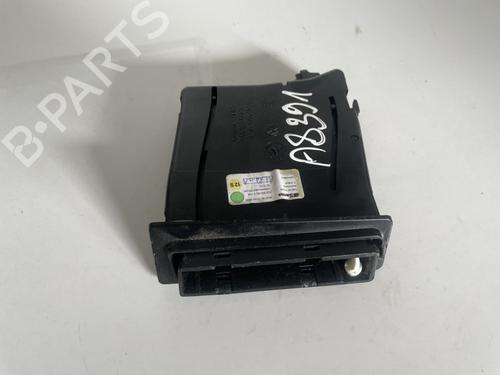 Used Cup/Object holder Cup/Object holder VW POLO IV (9N_, 9A_) 1.9 SDI (64 hp) 35400913 35400913