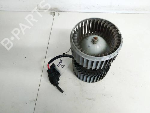 Used Heater blower motor Heater blower motor VW PHAETON (3D1, 3D2, 3D3, 3D4, 3D6, 3D7, 3D8, 3D9) 3.2 V6 (241 hp) 35310556 35310556