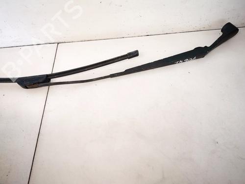 front-windshield-wiper-arm-hyundai-getz-tb-2001-2002-2003-2004-2005-2006-2007-2008-2009-2010-2011-32882468 main image