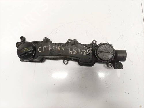Used Valve cover Valve cover 35159626 35159626