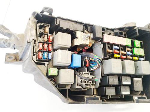 Used Fuse box Fuse box FORD MONDEO IV (BA7) 2.0 TDCi (130 hp) 33837638 33837638