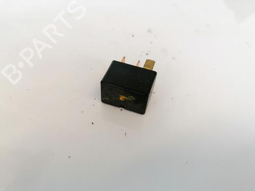 Used Electronic sensor Electronic sensor TOYOTA AVENSIS VERSO (_M2_) 2.0 D (CLM20_, CLM20R) (116 hp) 32880417 32880417