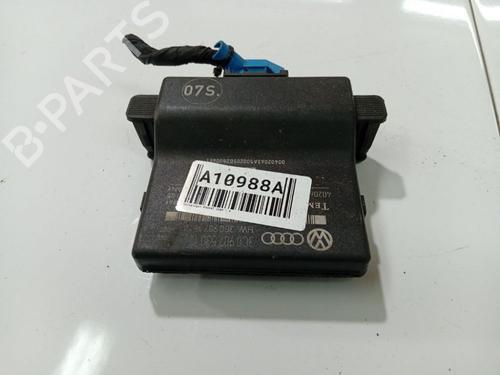 Used Electronic module Electronic module VW PASSAT B6 (3C2) 1.9 TDI (105 hp) 33683269 33683269
