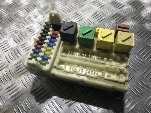 fuse-box-ford-mondeo-ii-bap-1996-1997-1998-1999-2000-33490840 main image