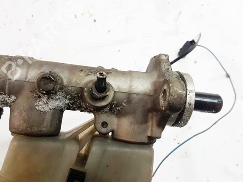 Brake master cylinder MAZDA PREMACY (CP) 2.0 TD | BP35881880M77 - Image 2