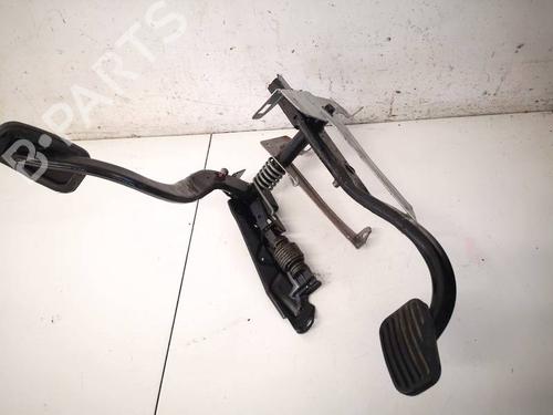 Used Pedal Pedal 34822861 34822861