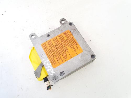 ecu-airbags-vw-passat-b5-variant-3b5-1997-1998-1999-2000-2001-32889478 main image