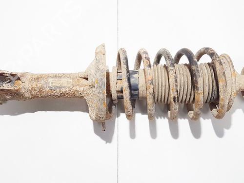 Used Left front shock absorber Left front shock absorber VW PASSAT B3/B4 Variant (3A5, 35I) 1.9 D (68 hp) 35632265 35632265