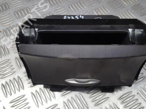 Vano posta oggetti Vano posta oggetti HONDA CIVIC VIII Hatchback (FN, FK) 1.8 (FN1, FK2) (140 hp) 35715102 35715102