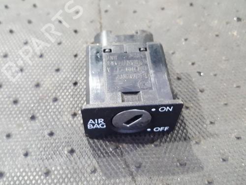 switch-vw-golf-v-1k1-2003-2004-2005-2006-2007-2008-2009-2010-33485277 main image