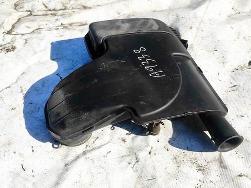 Used Air filter box Air filter box TOYOTA AYGO (_B1_) 1.0 (KGB10_, KGB10R) (68 hp) 35267650 35267650