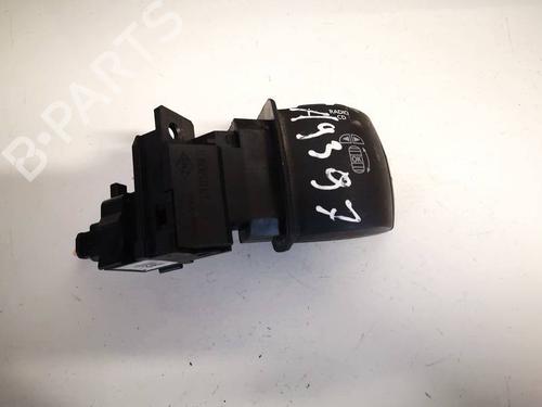 Used Steering wheel controls Steering wheel controls 35210414 35210414