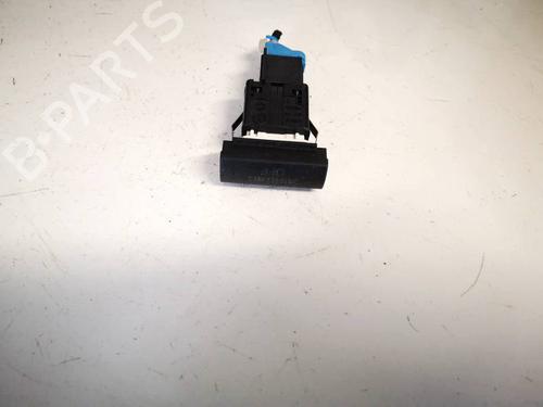 Used Switch Switch SKODA OCTAVIA II (1Z3) 1.6 FSI (115 hp) 32963902 32963902