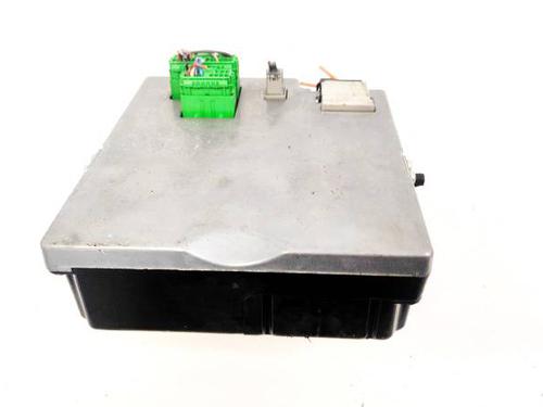 electronic-module-volvo-xc90-i-275-2002-2003-2004-2005-2006-2007-2008-2009-2010-2011-2012-2013-2014-2015-32933653 main image