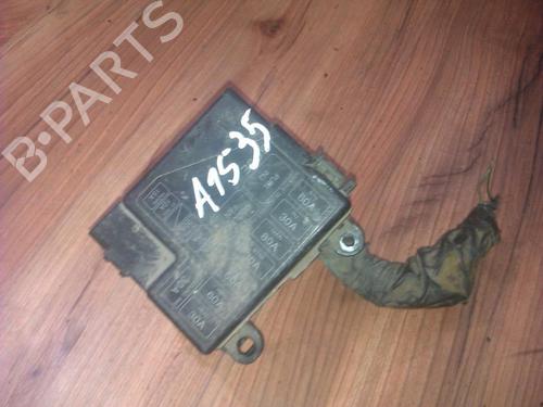 Used Fuse box Fuse box MAZDA 323 F V (BA) 1.8 16V (BA8P) (114 hp) 33516160 33516160