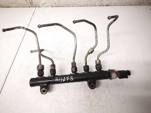 Used Injection rail Injection rail 39456039 39456039