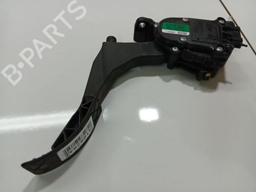 Pedale Pedale VW POLO IV (9N_, 9A_) 1.4 TDI (75 hp) 34894428 34894428