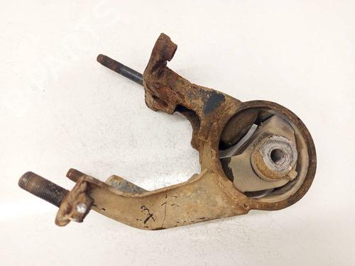 Used Engine mount Engine mount TOYOTA AVENSIS (_T25_) 2.0 D-4D (ADT250_, ADT250R) (126 hp) 33837634 33837634
