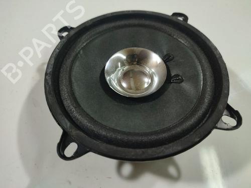 Used Speaker MERCEDES-BENZ 123 Saloon (W123) 240 D (123.123) (72 hp) 32548345