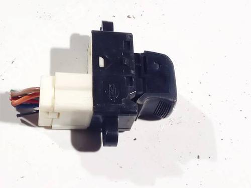Switch NISSAN TIIDA Hatchback (C11) 1.6 | BP32581707I30