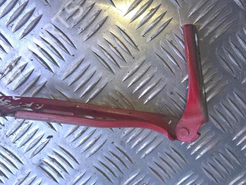 Used Hinge/Door check strap Hinge/Door check strap 35881589 35881589