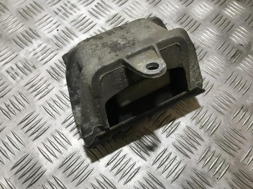 Used Engine mount Engine mount SKODA OCTAVIA I (1U2) 1.9 TDI (90 hp) 33500063 33500063