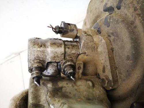Brake master cylinder VW PASSAT B6 (3C2) 2.0 TDI | BP34952556M77 - Image 3