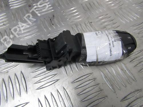 Used Steering wheel controls Steering wheel controls 35651684 35651684
