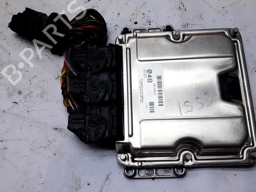 Used Engine control unit (ECU) Engine control unit (ECU) VOLVO V40 Estate (645) 1.9 DI (115 hp) 33527943 33527943