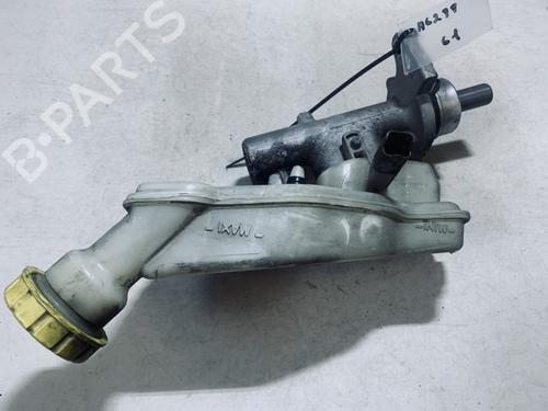Used Brake master cylinder Brake master cylinder 35606082 35606082