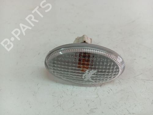 Used Left side indicator Left side indicator 37864684 37864684