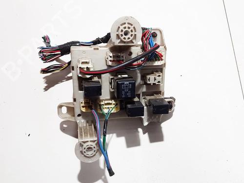 Used Fuse box Fuse box TOYOTA PREVIA II (_R3_) 2.4 (ACR30) (156 hp) 33101719 33101719