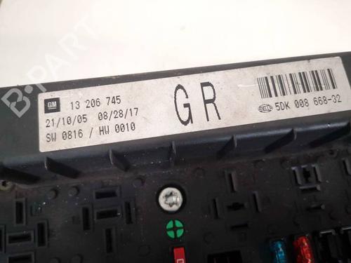 Fuse box OPEL ASTRA H (A04) 1.7 CDTI (L48) | BP32616405E1 - Image 2