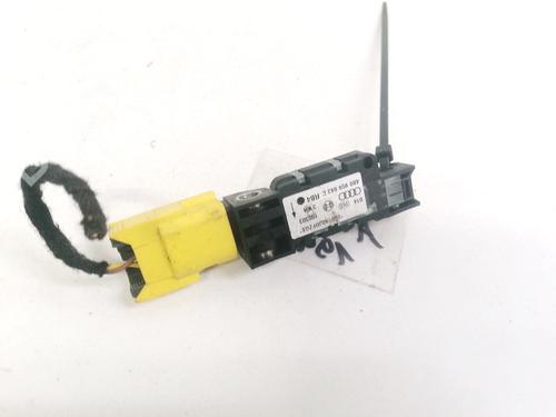 Used Electronic module Electronic module VW TOUAREG (7LA, 7L6, 7L7) 4.2 V8 (310 hp) 32898018 32898018